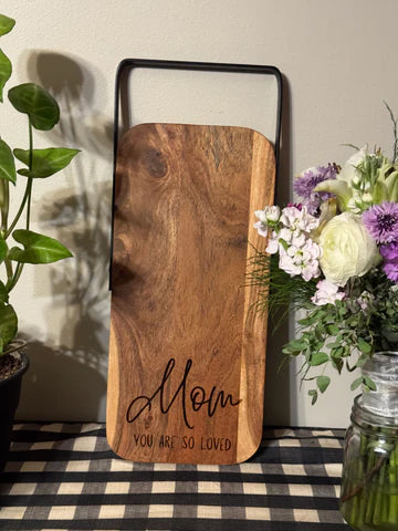 LDC- Mom Cutting Board