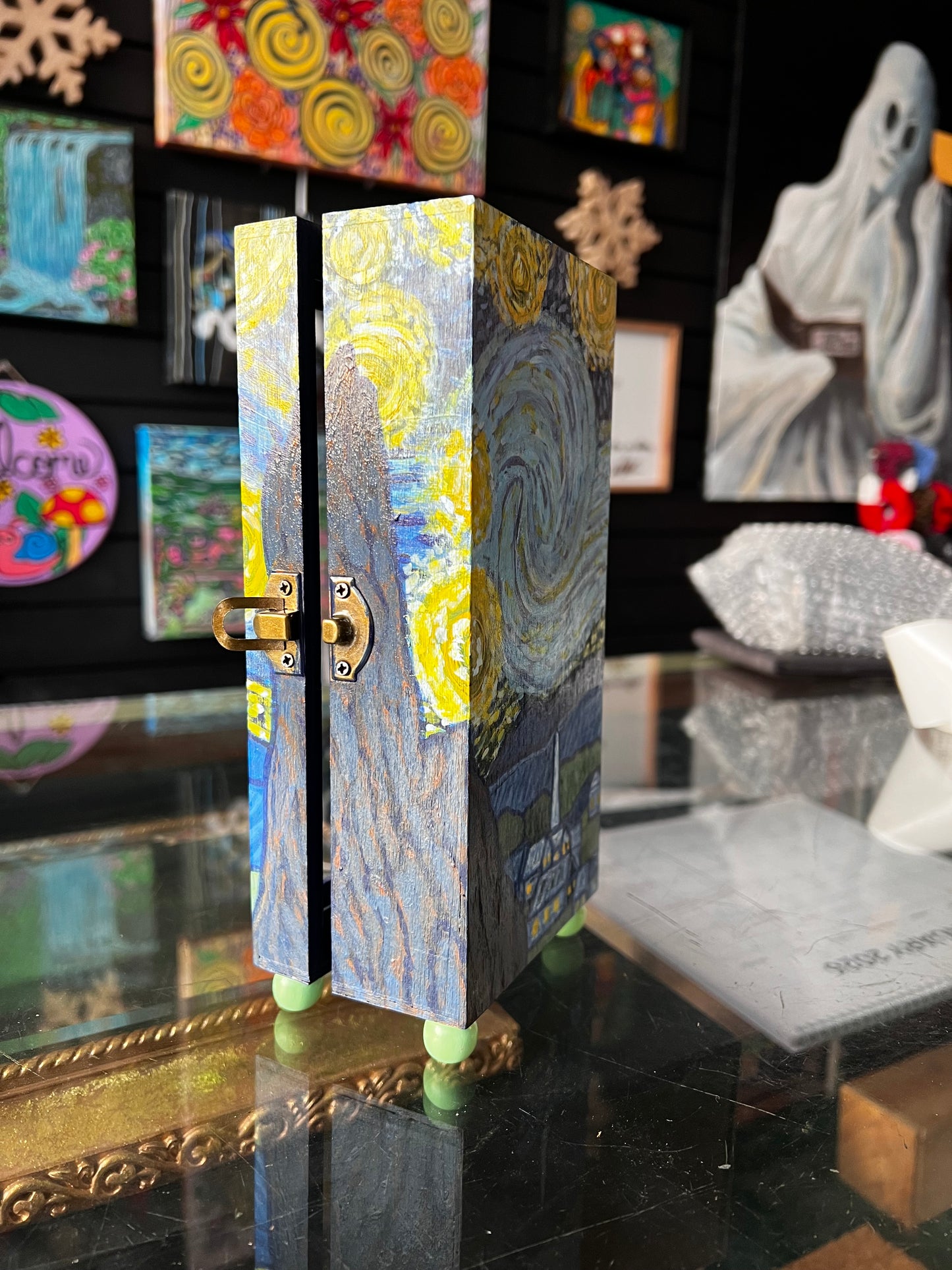 LWA-Starry Night Mini Anxiety Bookcase