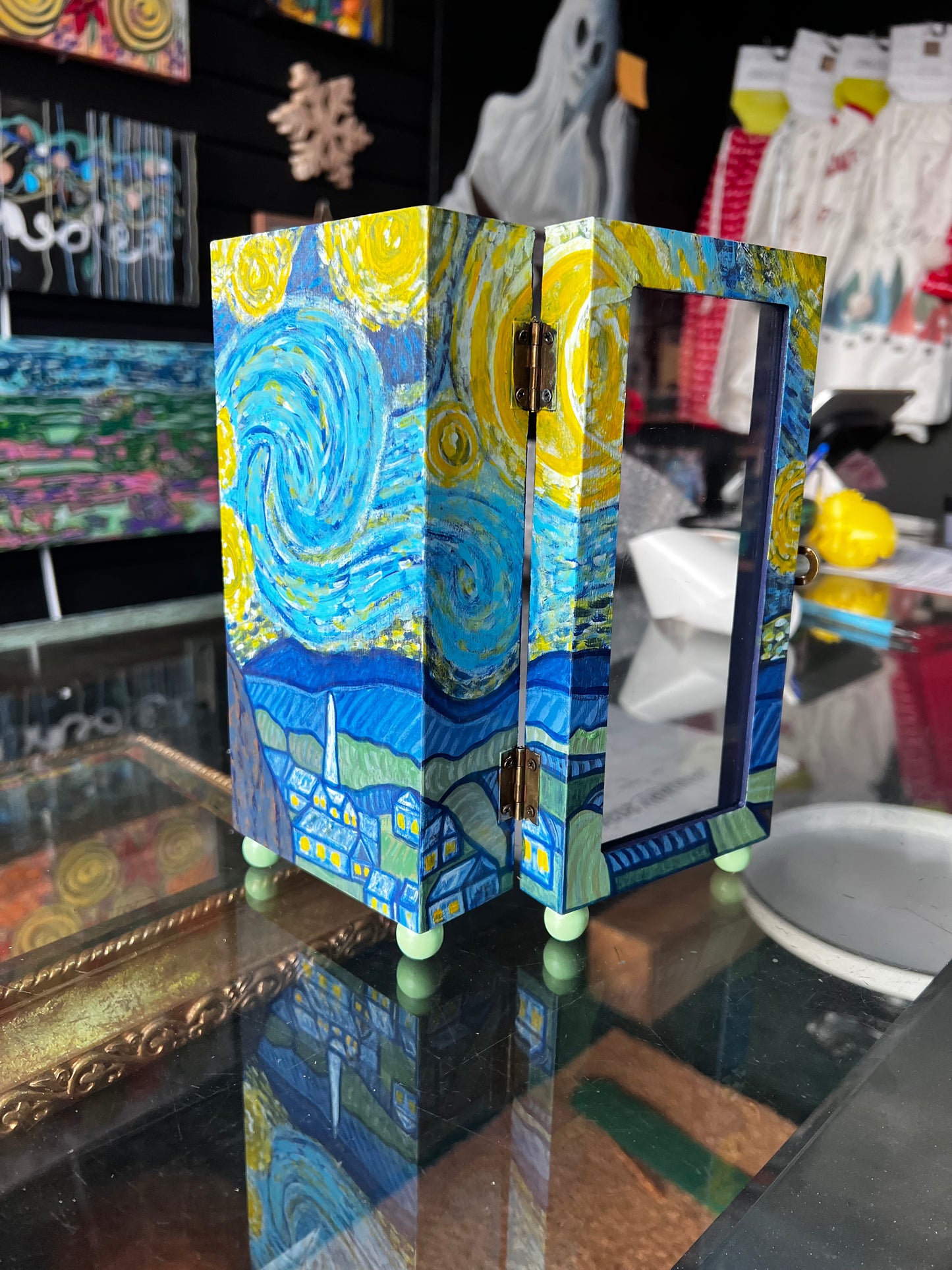 LWA-Starry Night Mini Anxiety Bookcase